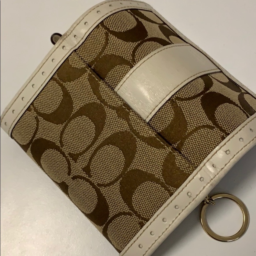 Coach wallet